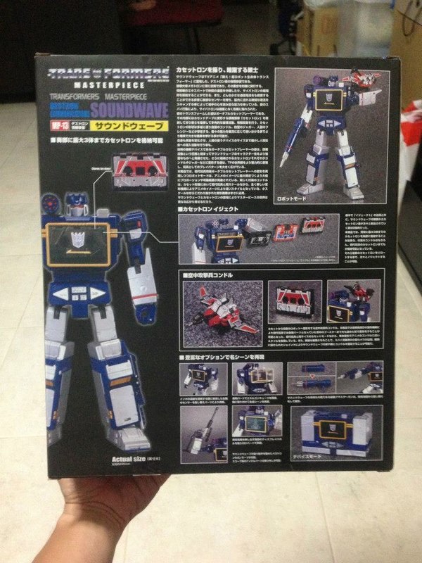 MP 13 Masterpiece Soundwave With Laserbeak Up Close And Personal Image Gallery  (49 of 54)